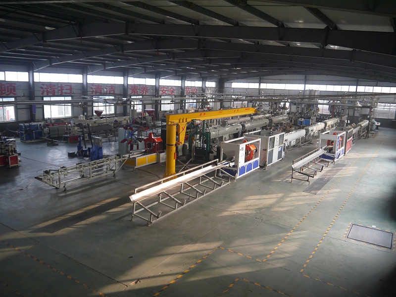 PE管材生產車間